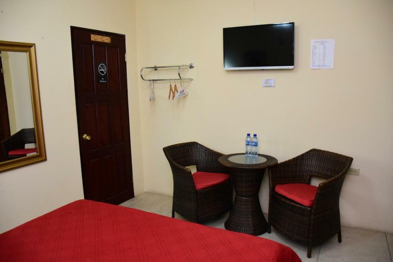 Bella Sombra Guest House Downtown Belize City Exterior photo